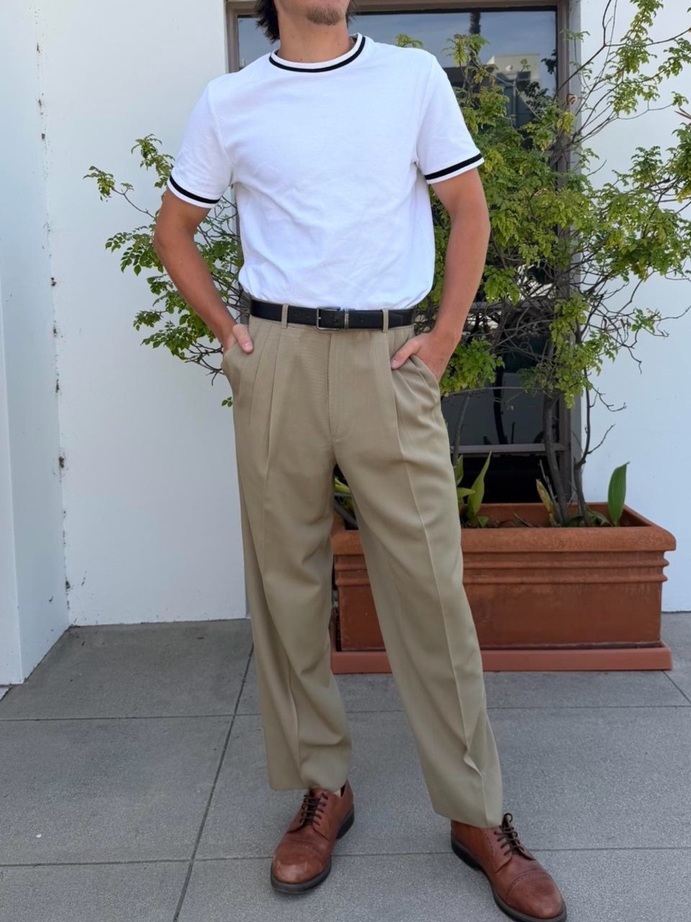 Vintage Pronto Uomo men’s tan pleated trouser slacks waist 32, inseam 30